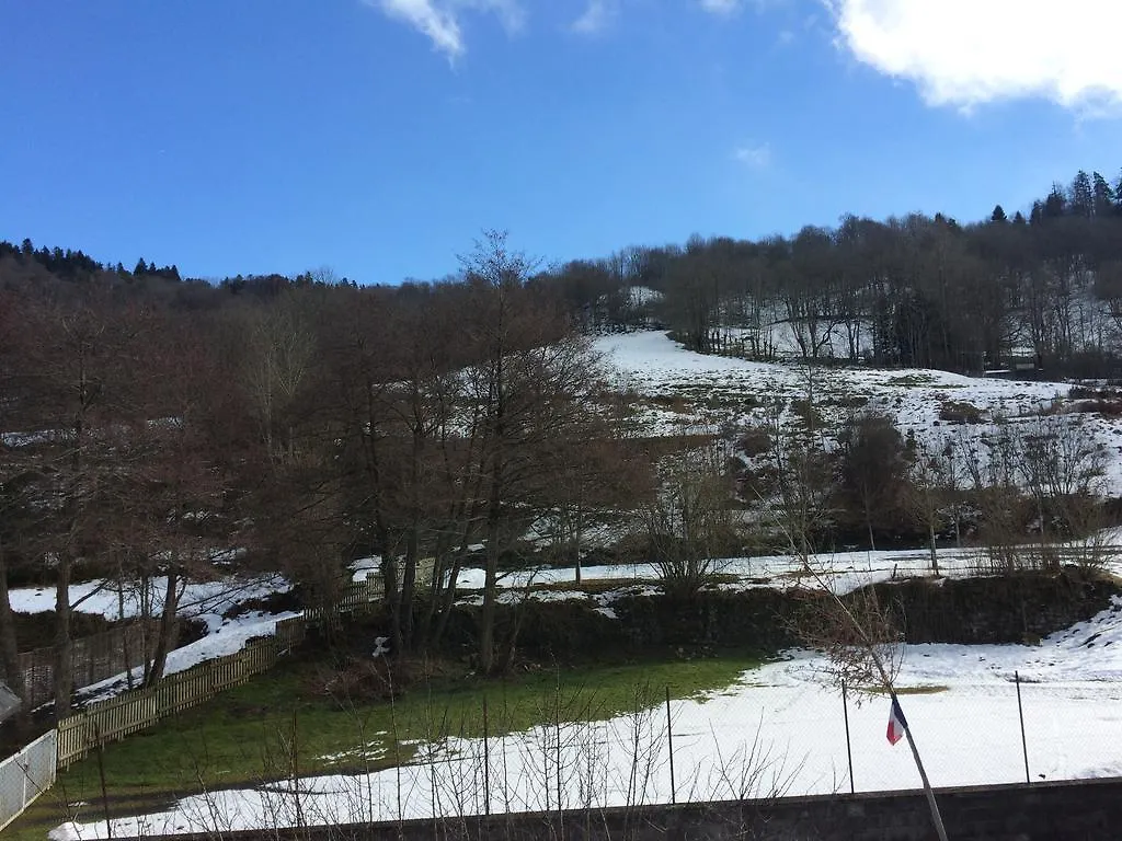 Auberge Le Cantou - Hôtel Roche Orcival